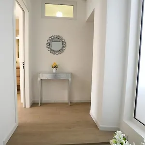 https://luxury-rooms-paoli-19.in-sardinia.net